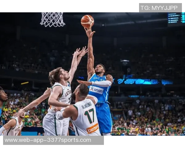 字母哥续约前景乐观明年10月或签4年275亿合同